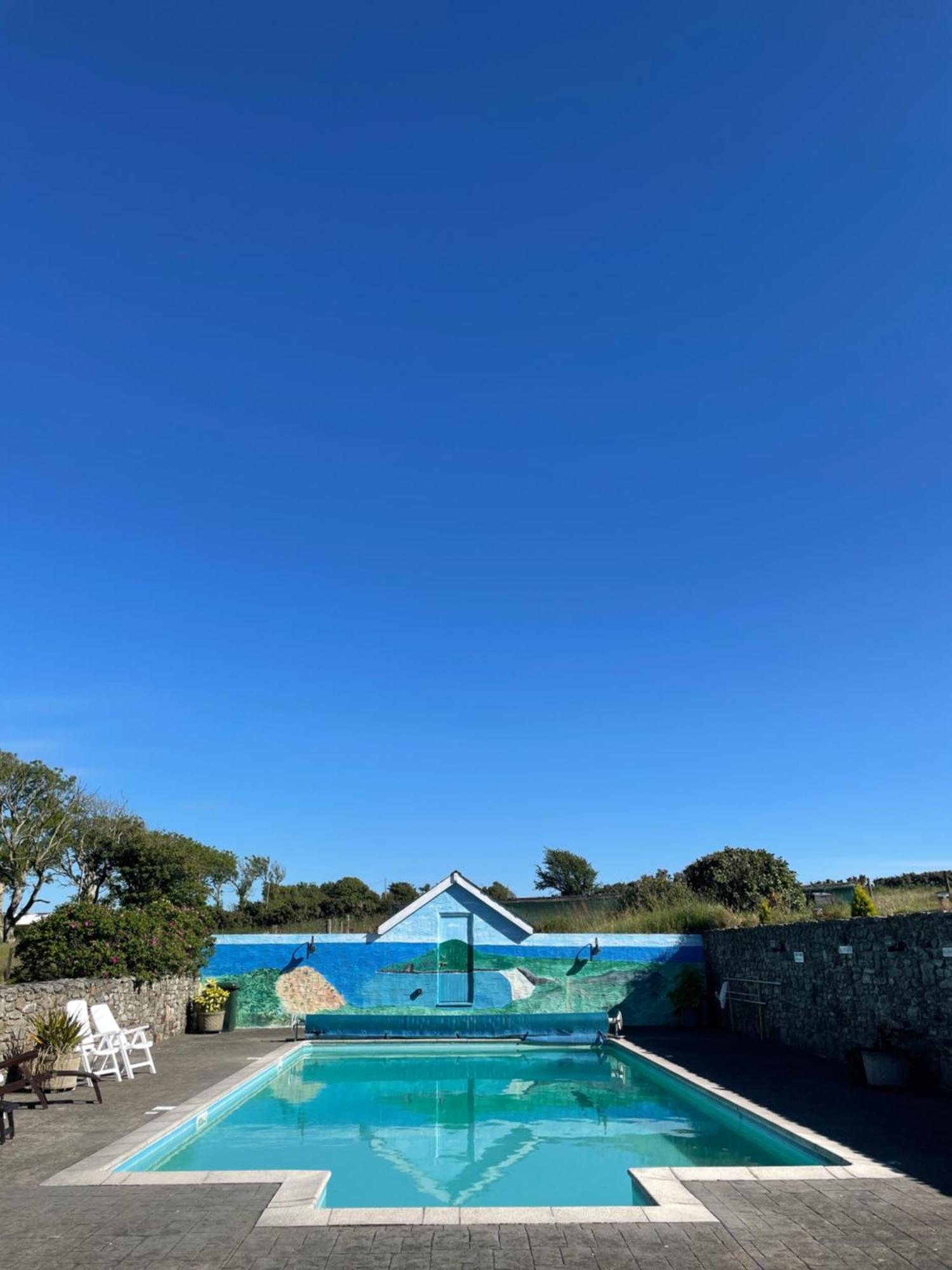 קרדיגן Trenewydd Farm Holiday Cottages מראה חיצוני תמונה